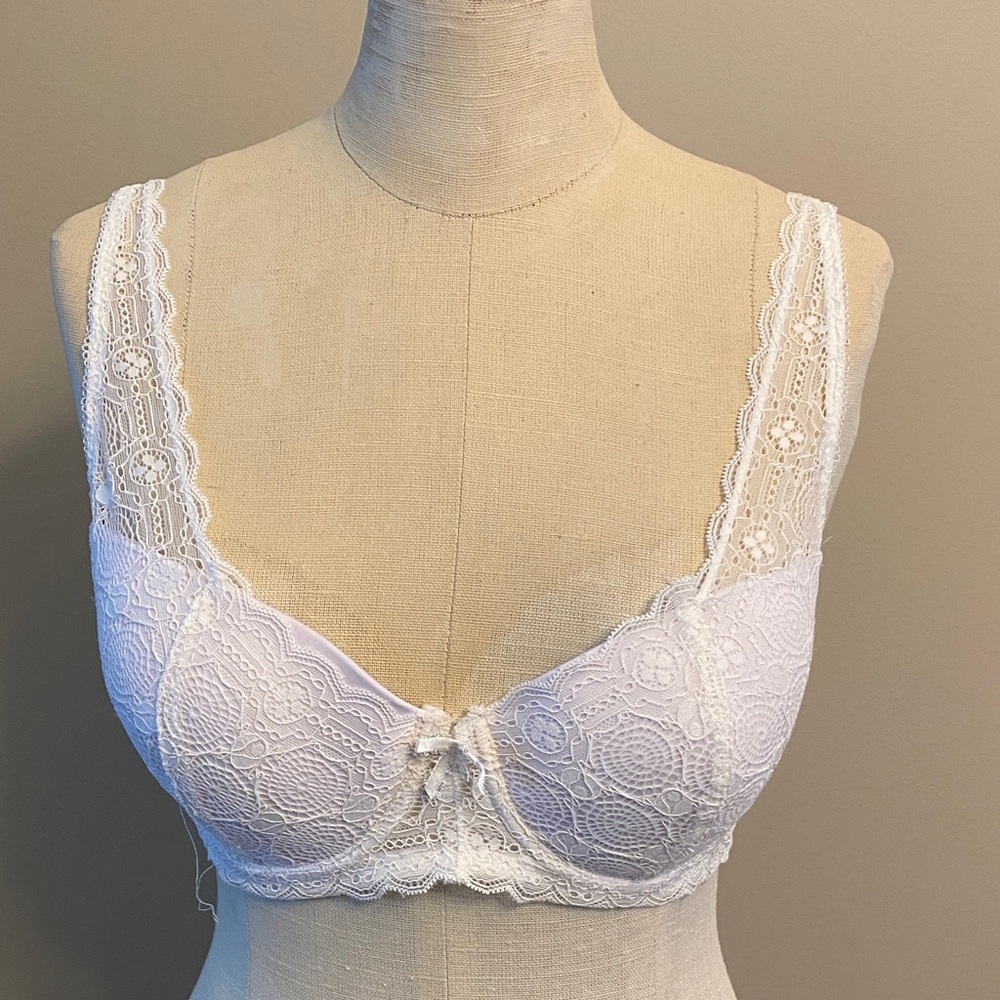 George White Lace Bra